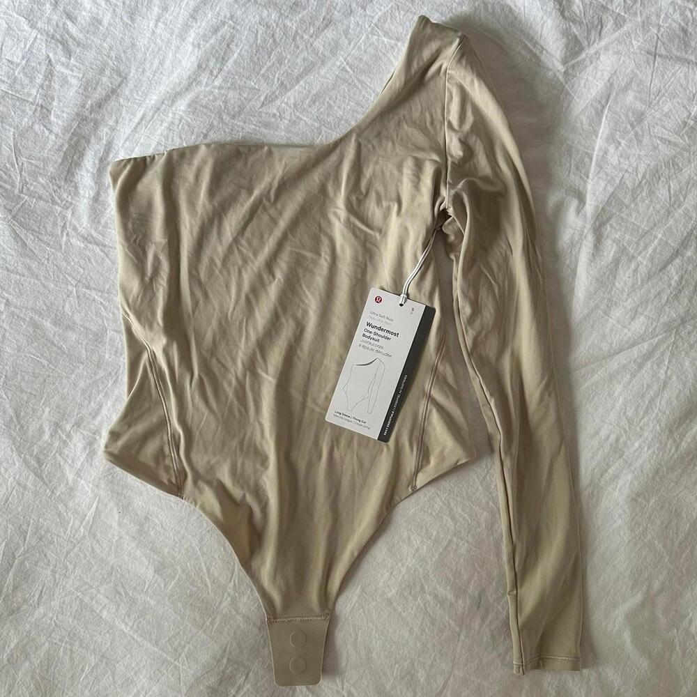 Lululemon Wundermost Nulu Long-Sleeve One-Shoulder Bodysuit Mojave Tan S NWT - Picture 3 of 6